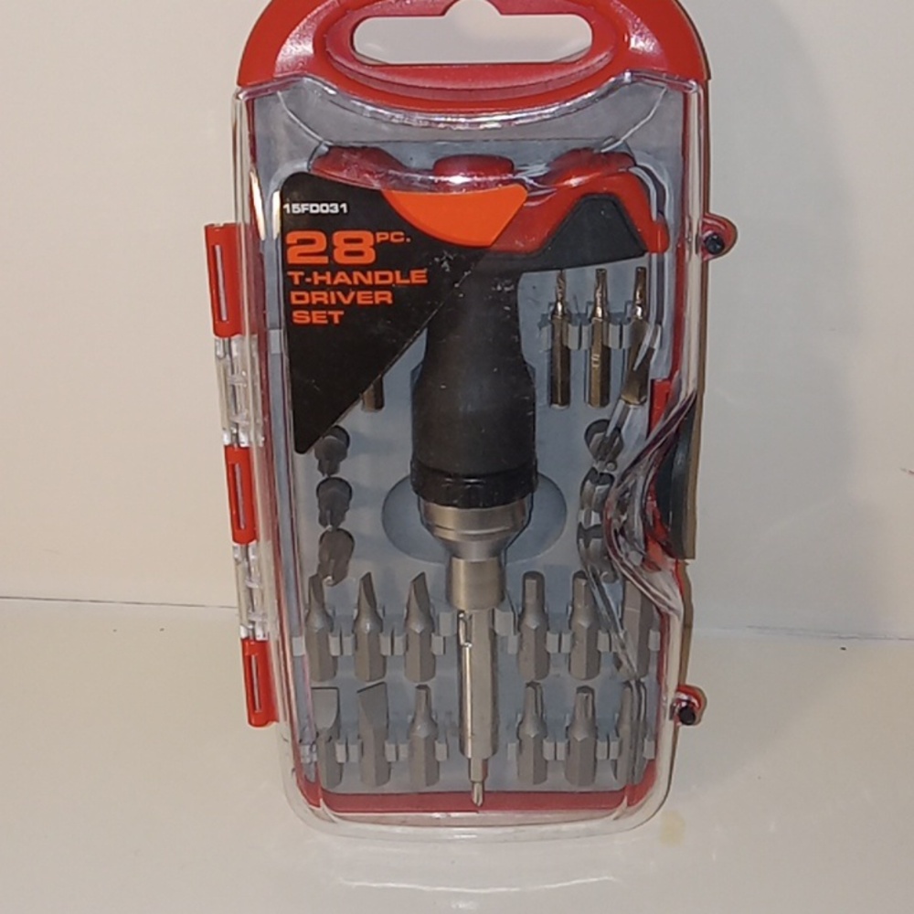 Screwdriver Ratcheting Set 28Bit Mechanics Tool Set Brand New T Handle Drive Set